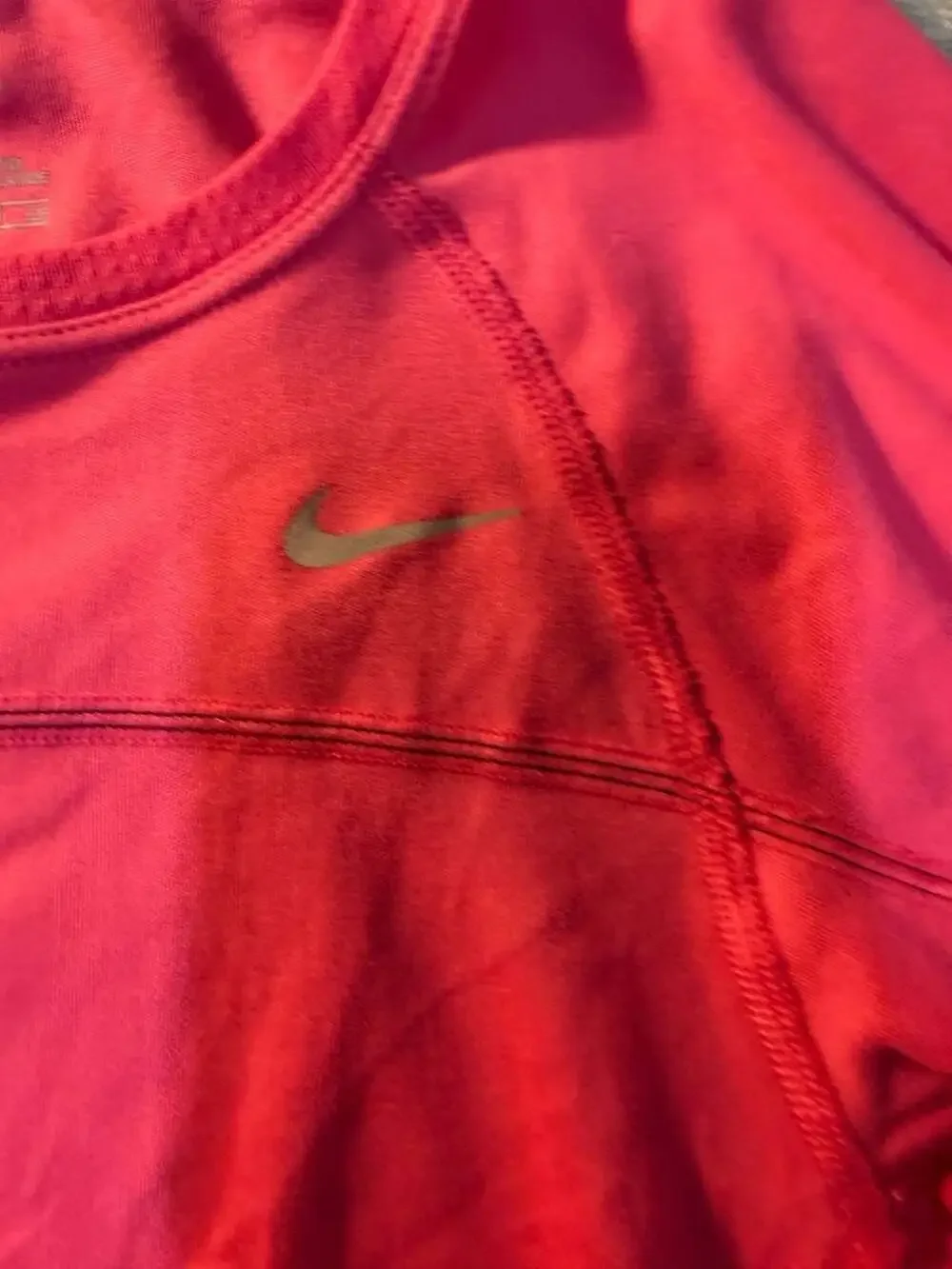 Nike miler long